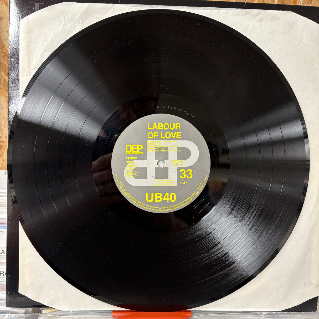 UB40 - Labour Of Love - VINYL