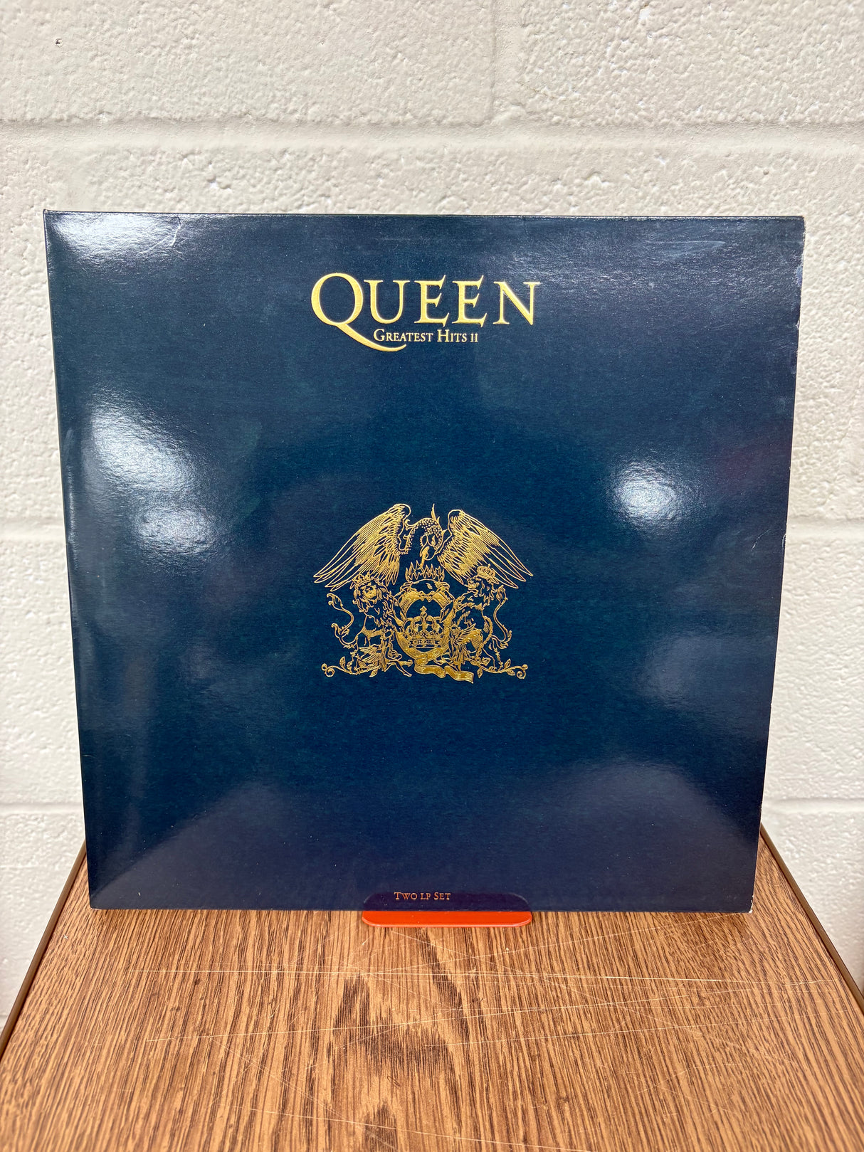 Queen - Greatest Hits II - Embossed Sleeve - VINYL