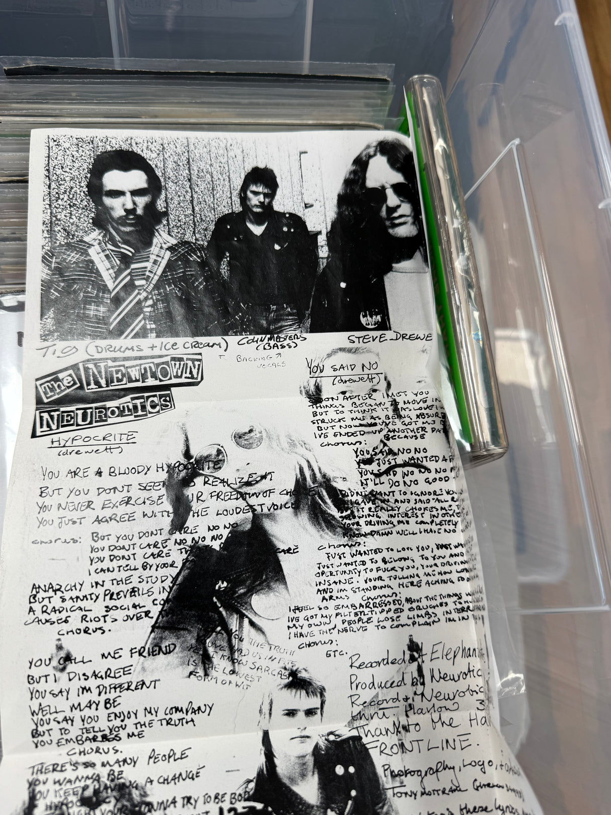 Newtown Neurotics - Hypocrite / You Said No w/poster - 7 Inch Single - VINYL