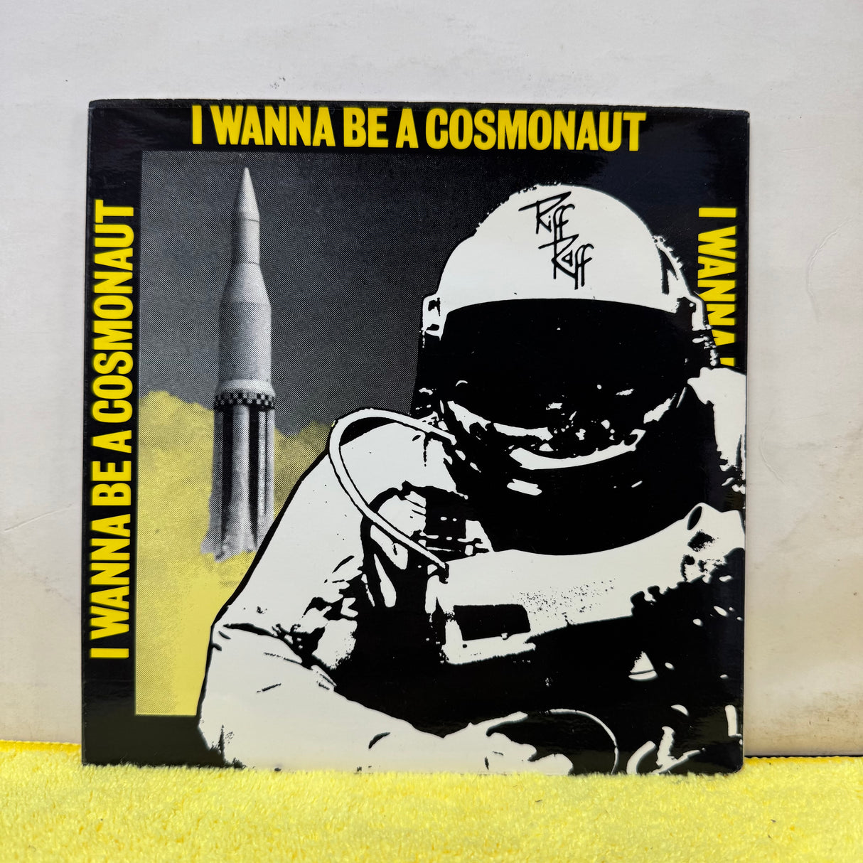 Riff Raff - Cosmonaut - 7 inch Single - VINYL