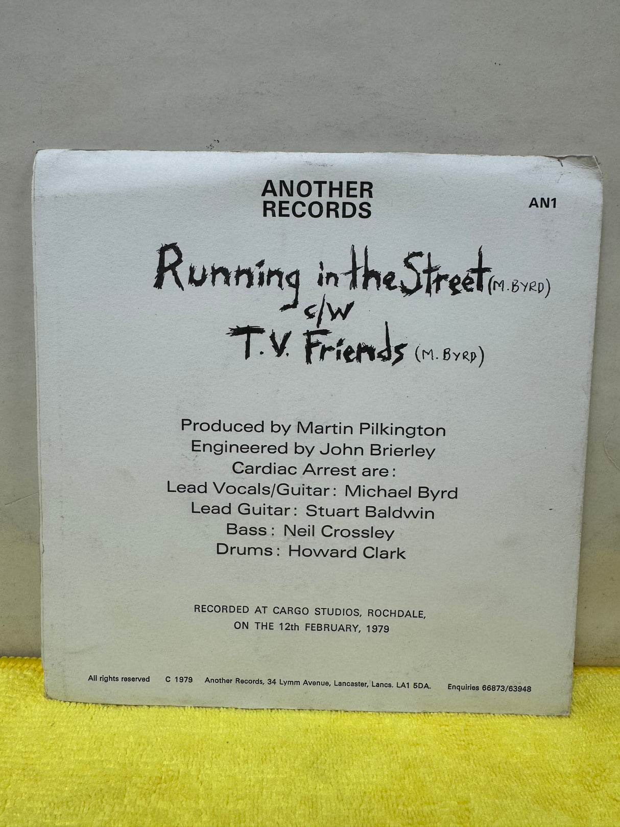 Cardiac Arrest - Running In The Street - 7 inch Single - VINYL