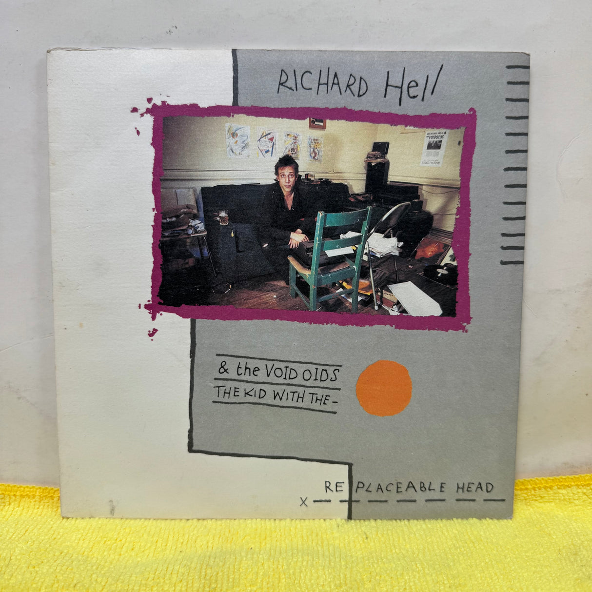 Richard Hell & The Voidoids - The Kid With The Replaceable Head - 7 inch Single - VINYL