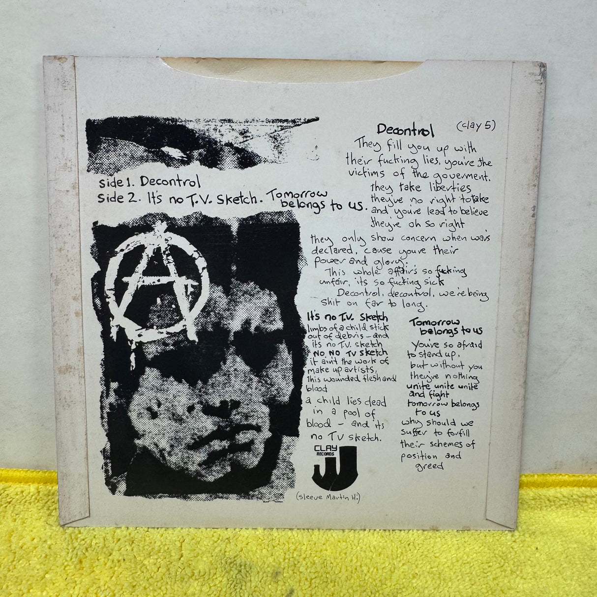 Discharge - Decontrol - First Press - 7 inch Single - VINYL