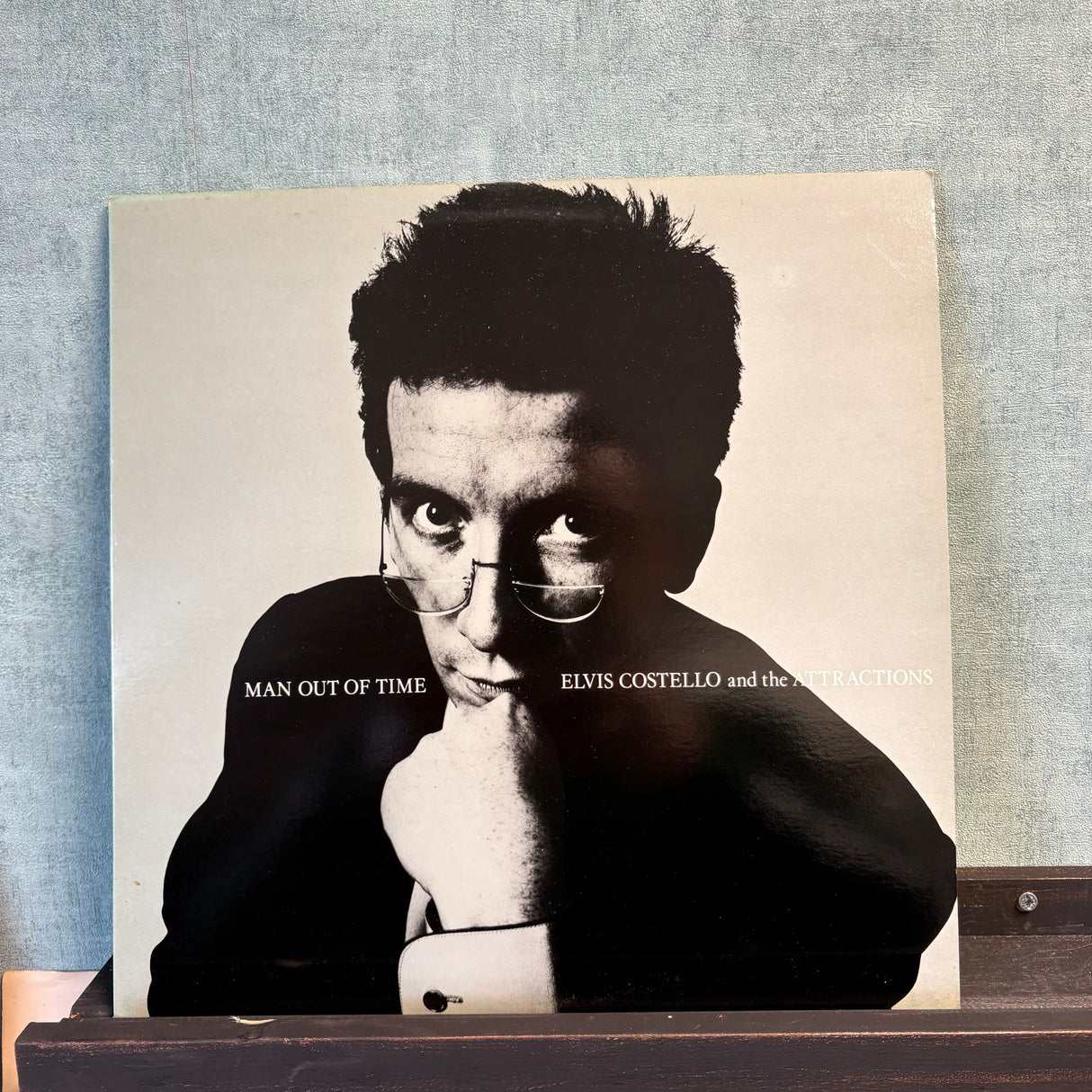 Elvis Costello and The Attractions - Man Out Of Time - VINYL