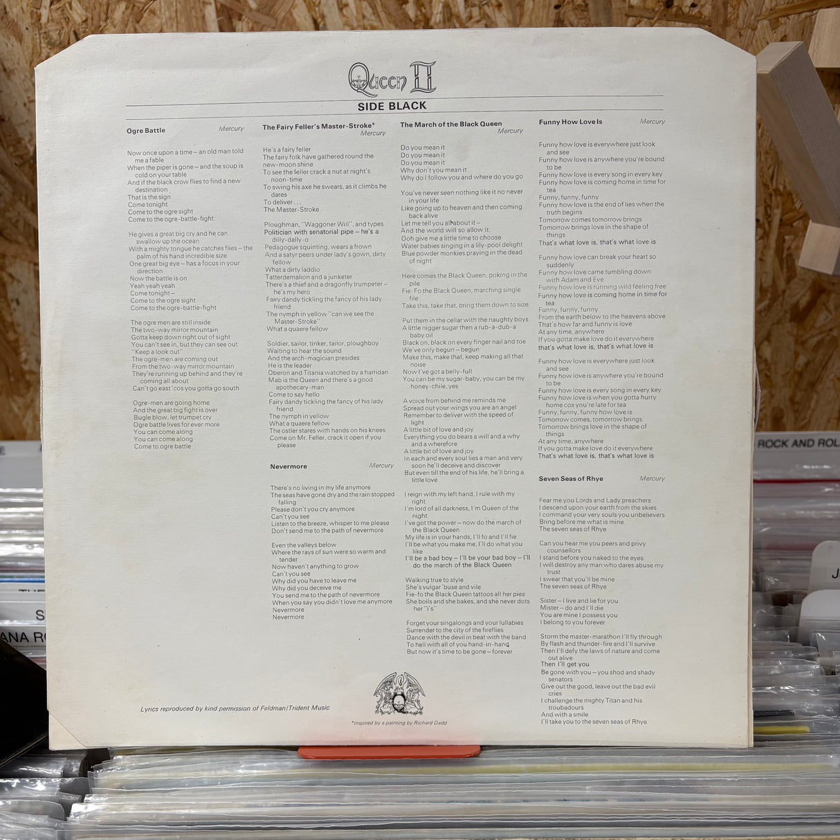 Queen II - Centre Of The Sleeve Unlaminated - VINYL