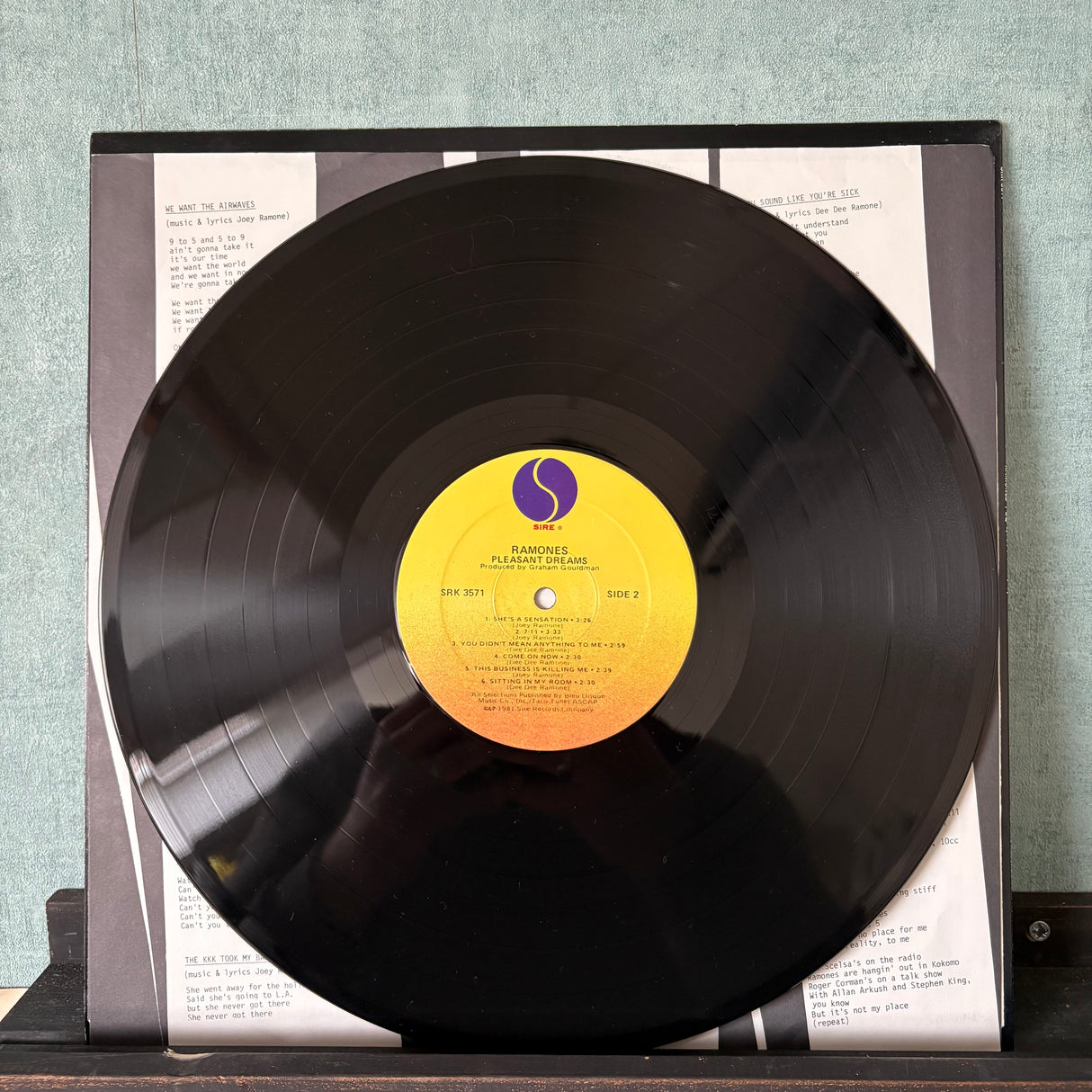 Ramones - Pleasant Dreams - VINYL