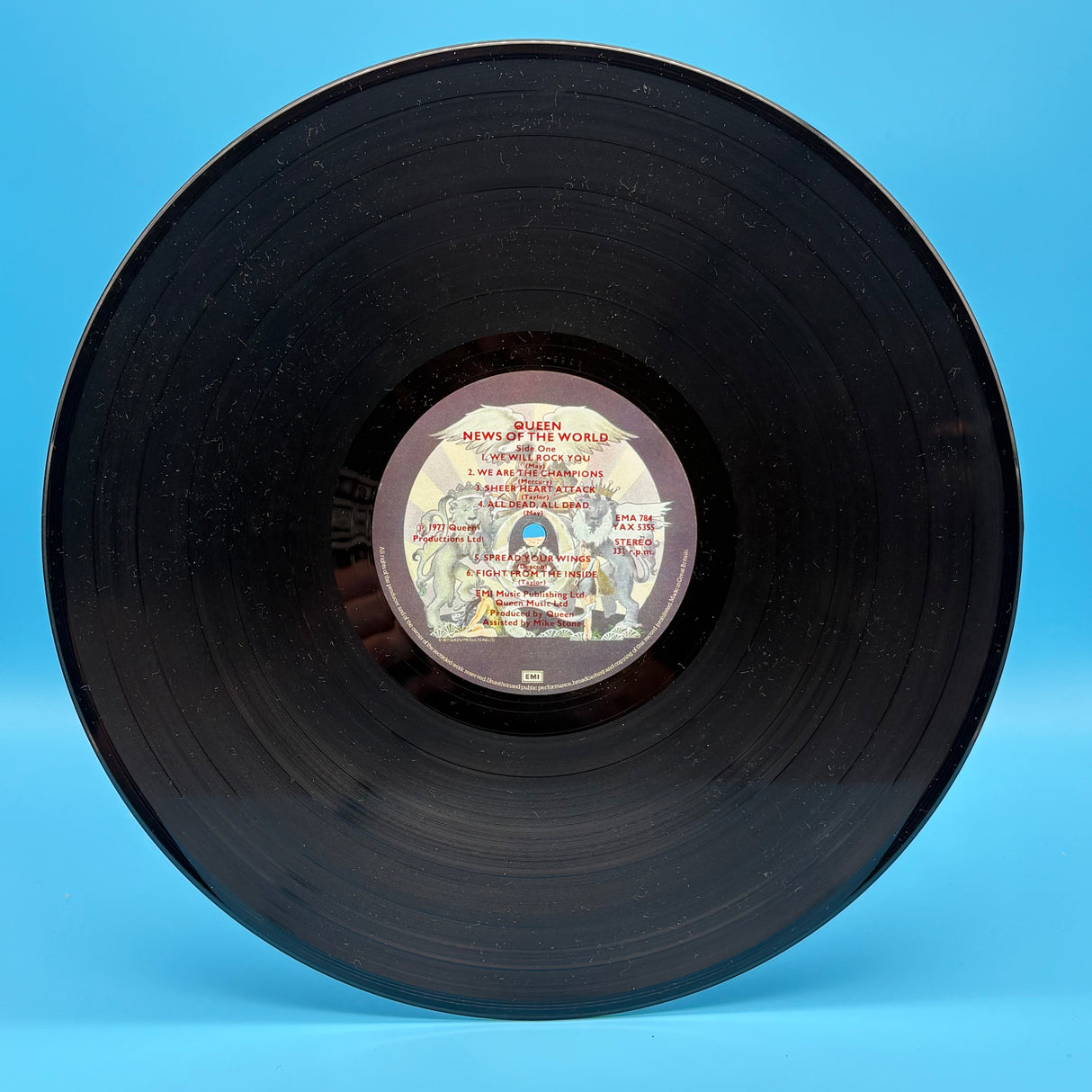 Queen - News Of The World Vinyl