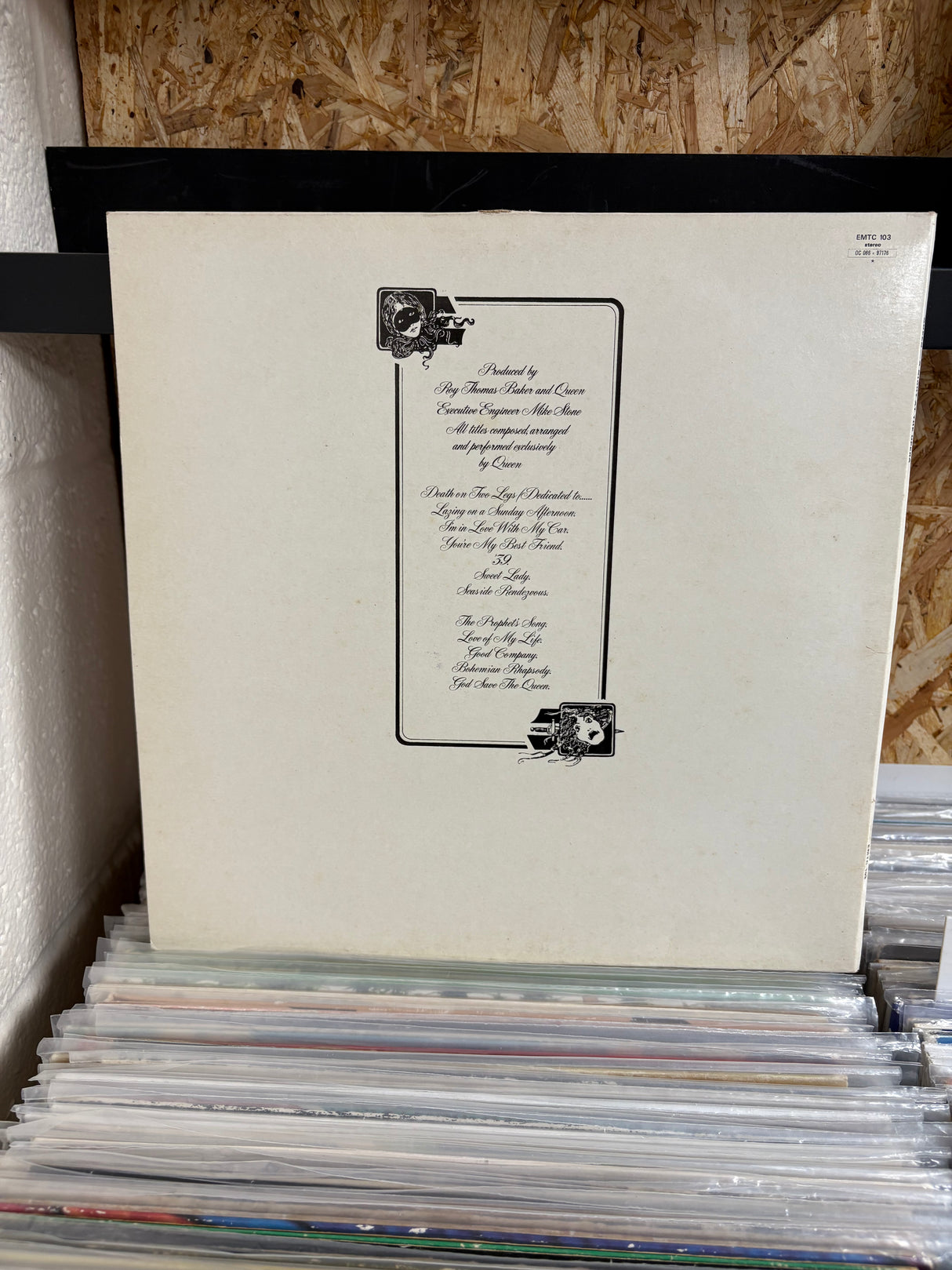 Queen - A Night at the Opera - VINYL