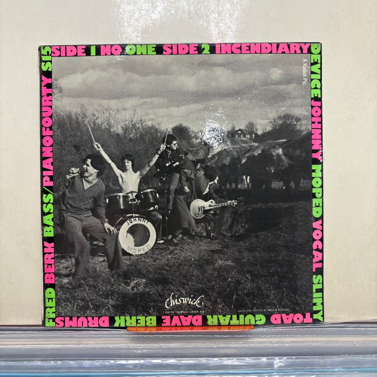 Johnny Moped - No One - 7 inch Single - VINYL