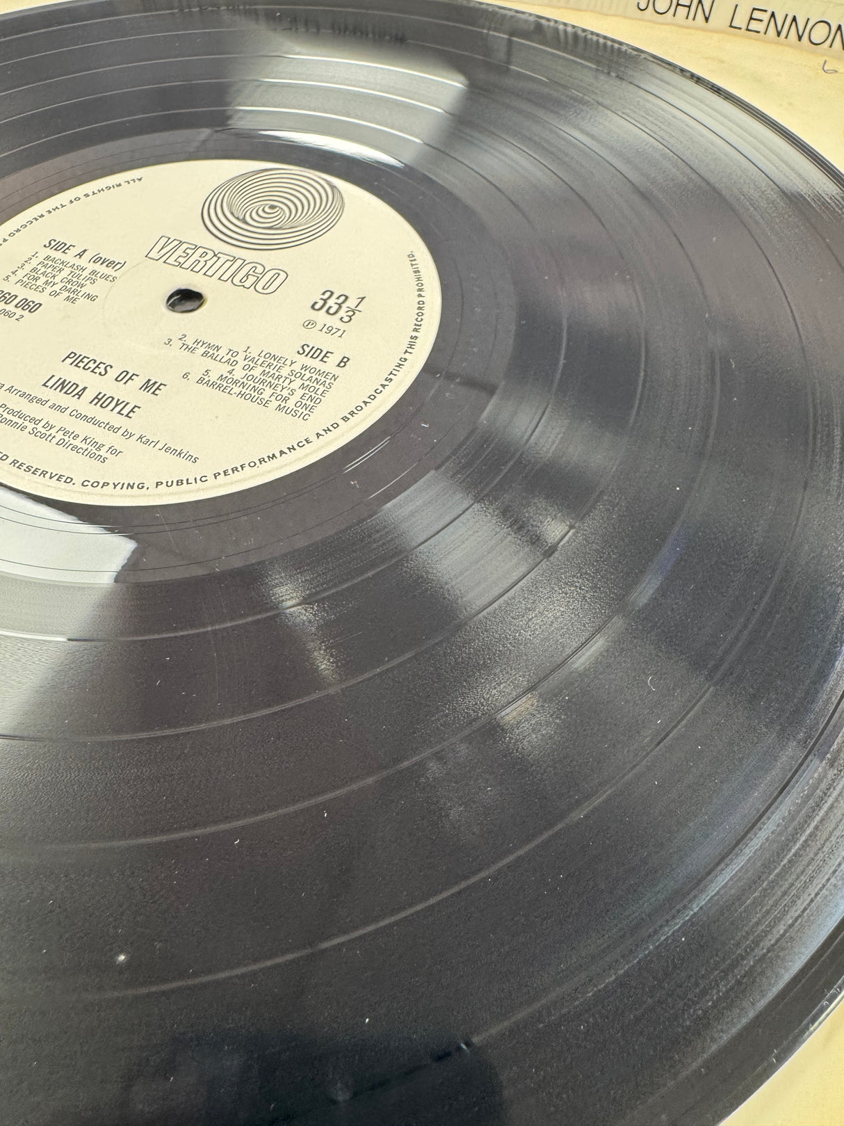 Linda Hoyle - Pieces of Me - Original Vertigo Swirl - VG+/EX++