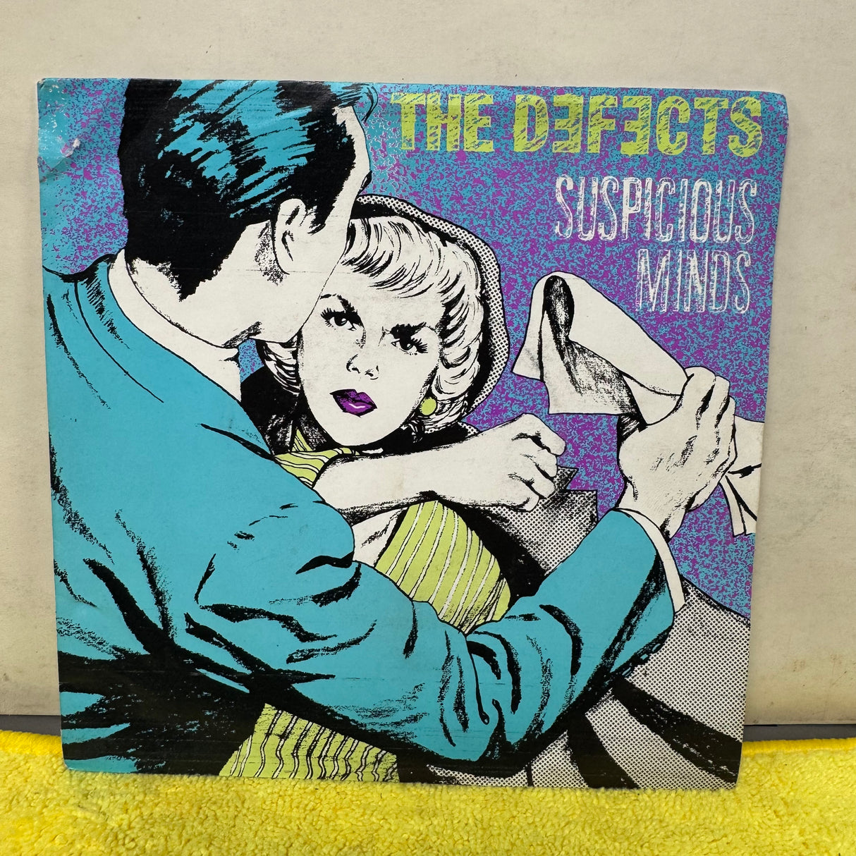 Defects - Suspicious Minds - 7 inch Single - VINYL