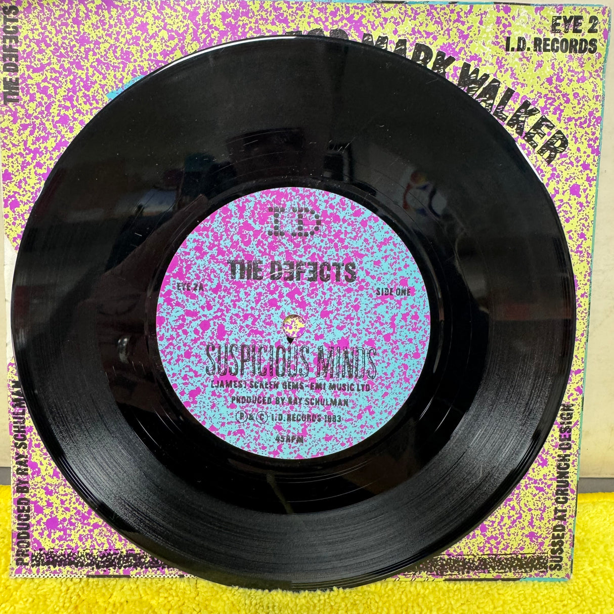 Defects - Suspicious Minds - 7 inch Single - VINYL